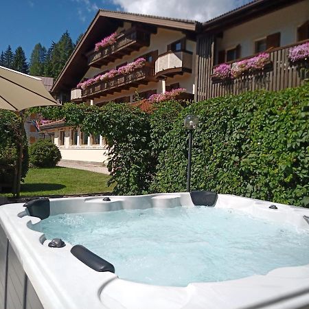 Park Hotel Arnica Falcade Zewnętrze zdjęcie