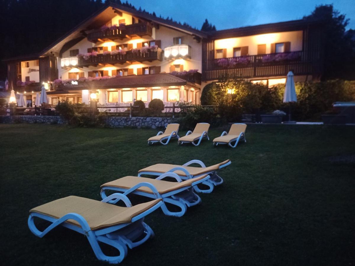 Park Hotel Arnica Falcade Zewnętrze zdjęcie